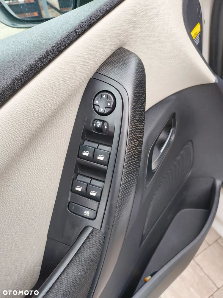 Citroën C4 Picasso 1.6 BlueHDi MoreLife - 11