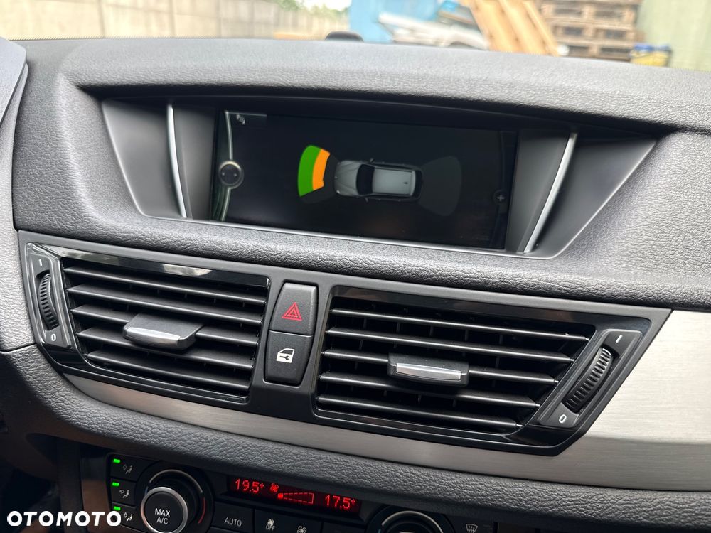 BMW X1 - 19