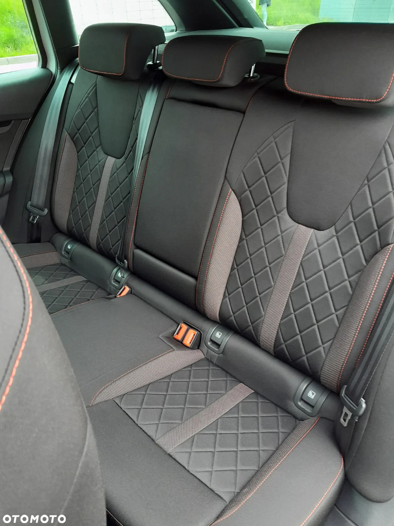 Skoda Octavia 2.0 TDI DSG 4x4 RS Plus - 35