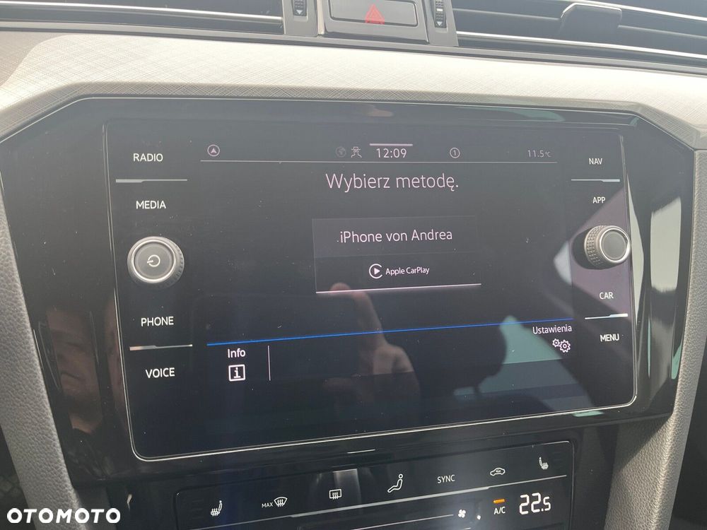 Volkswagen Passat - 33