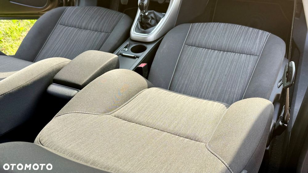 Opel Astra 1.4 Turbo Edition - 31