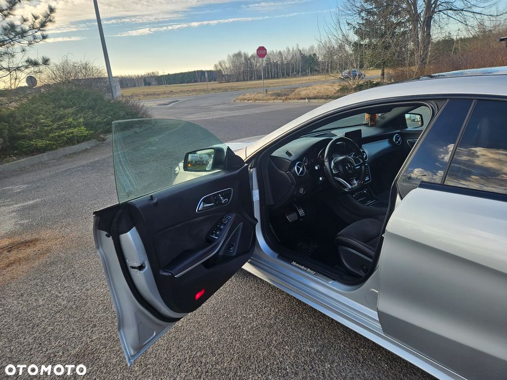 Mercedes-Benz CLA 220 (CDI) d 7G-DCT AMG Line - 19