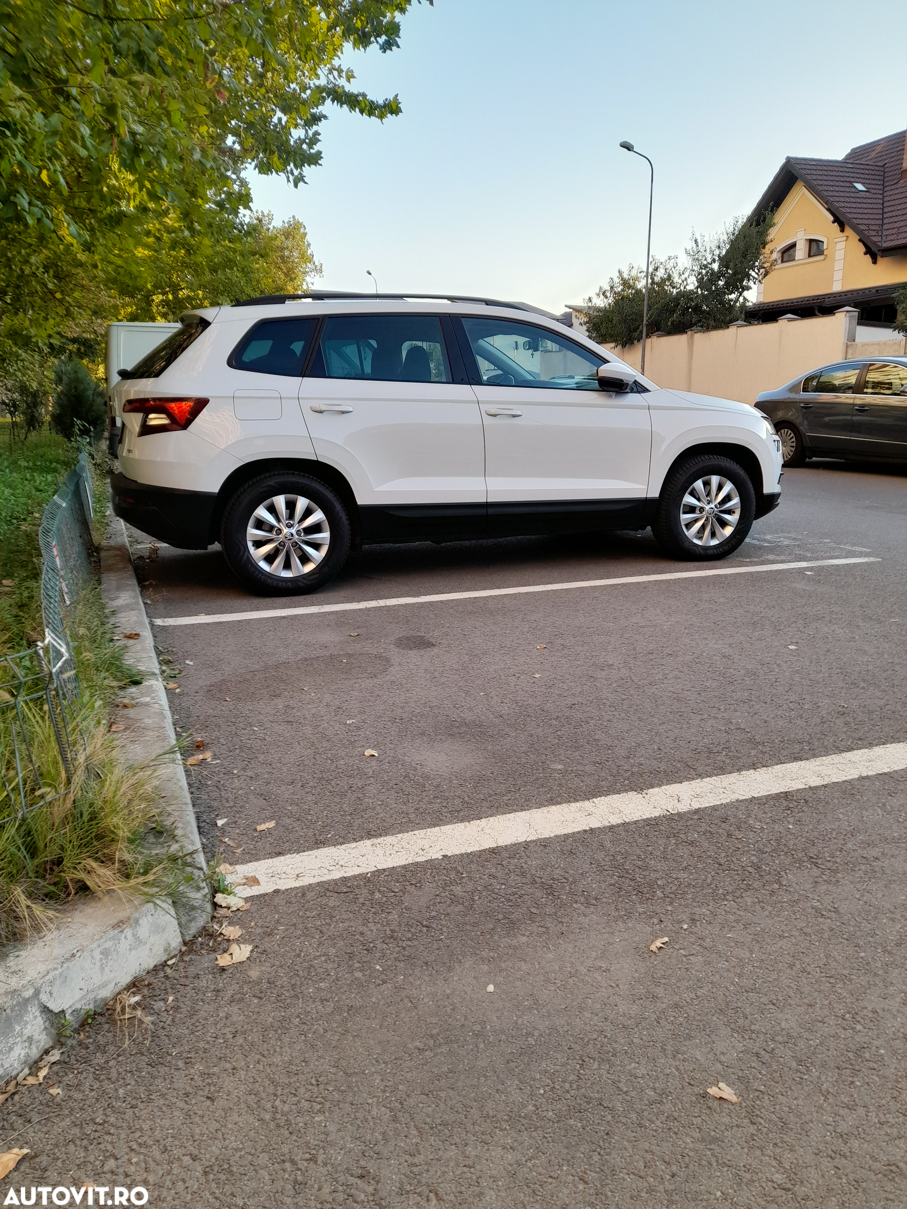 Skoda Karoq 2.0 TDI 4X4 DSG Sportline - 2