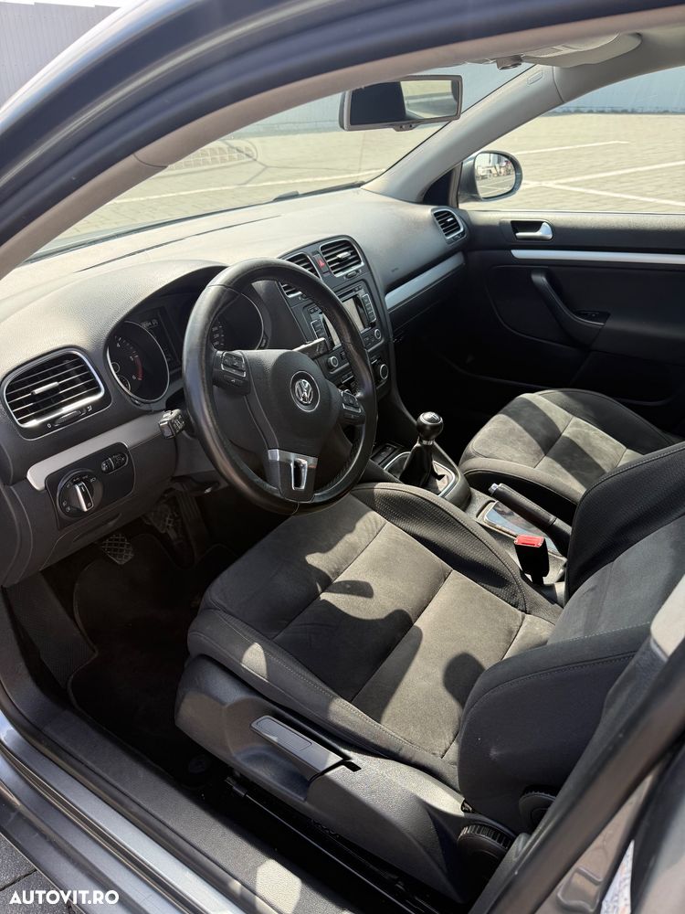 Volkswagen Golf 1.6 TDI BlueMotion Technology DPF Comfortline - 5