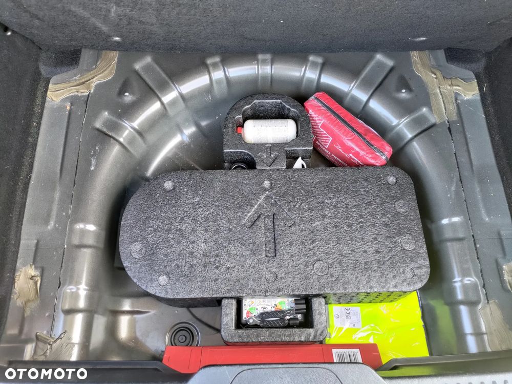 Ford Focus - 24