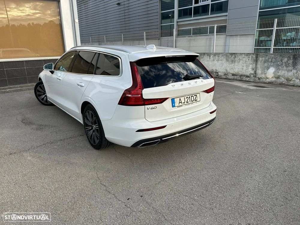 Volvo V60 2.0 T6 AWD TE Inscription Expression - 4
