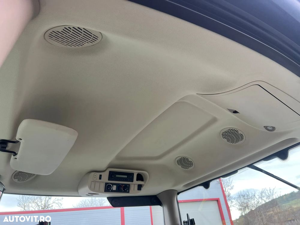 John Deere 6150R - 9