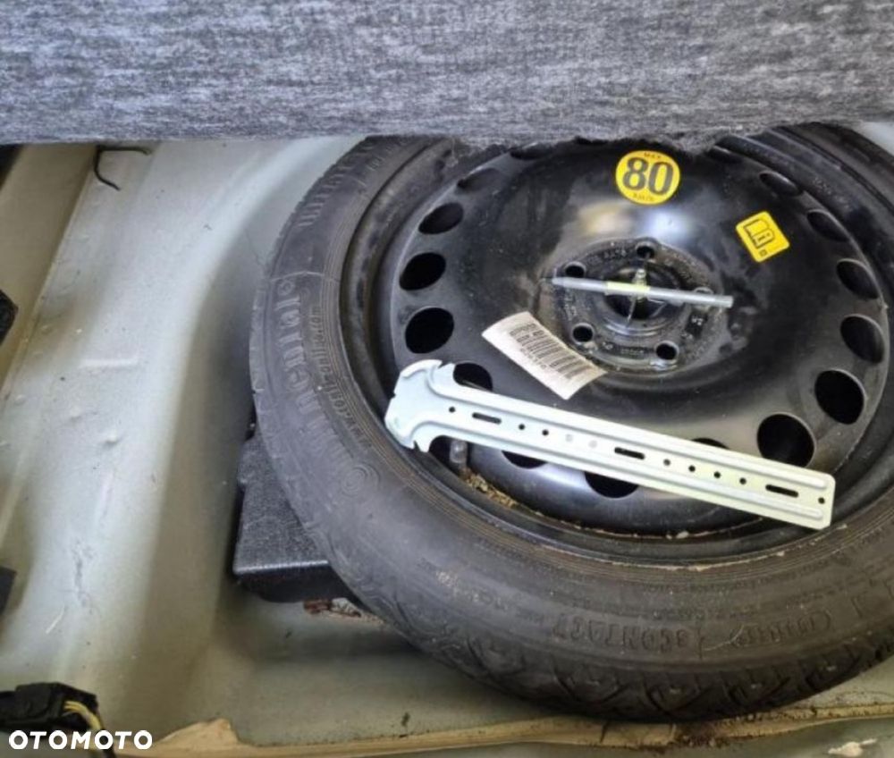 Opel Astra 1.2 T Business Elegance S&S - 13