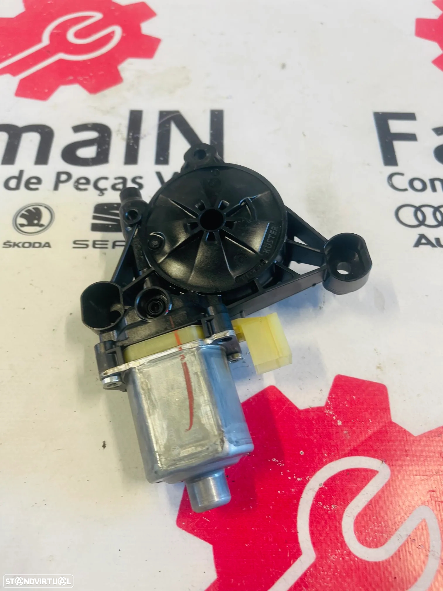 MOTOR ELEVADOR VIDRO FRENTE DIREITO 5Q0959801 AUDI A3 - 2