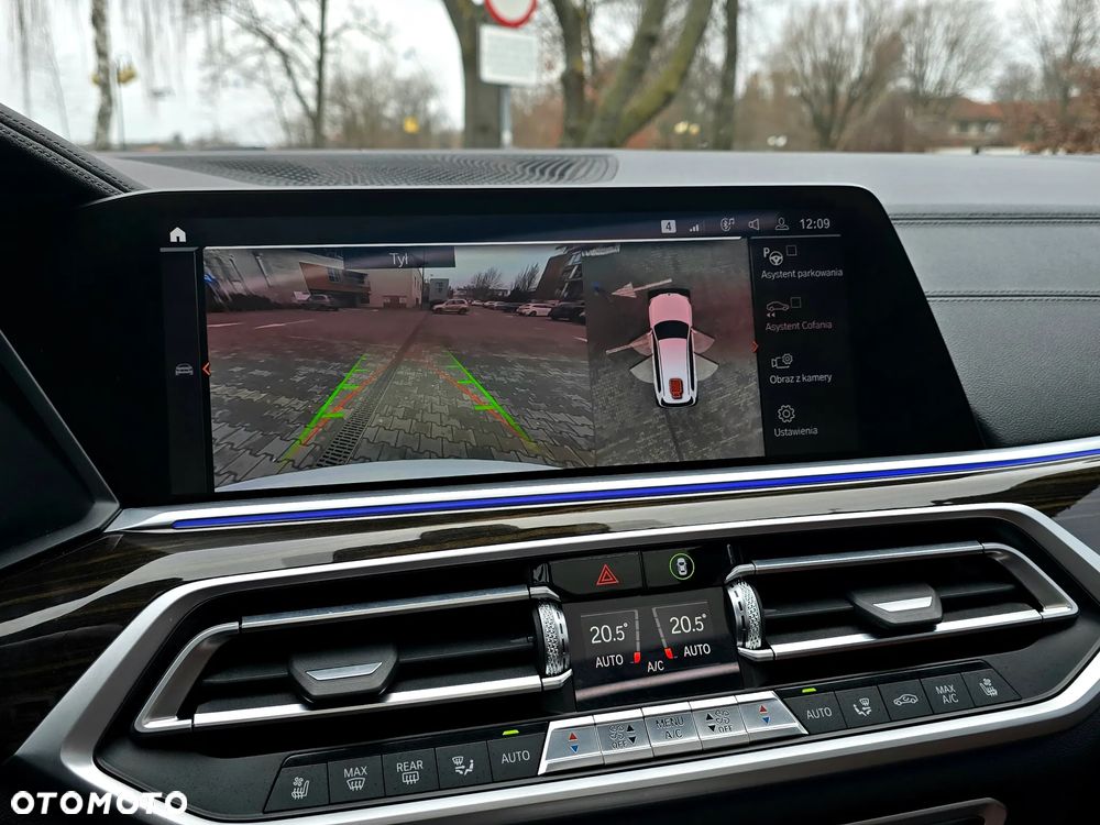 BMW X7 xDrive40i - 22