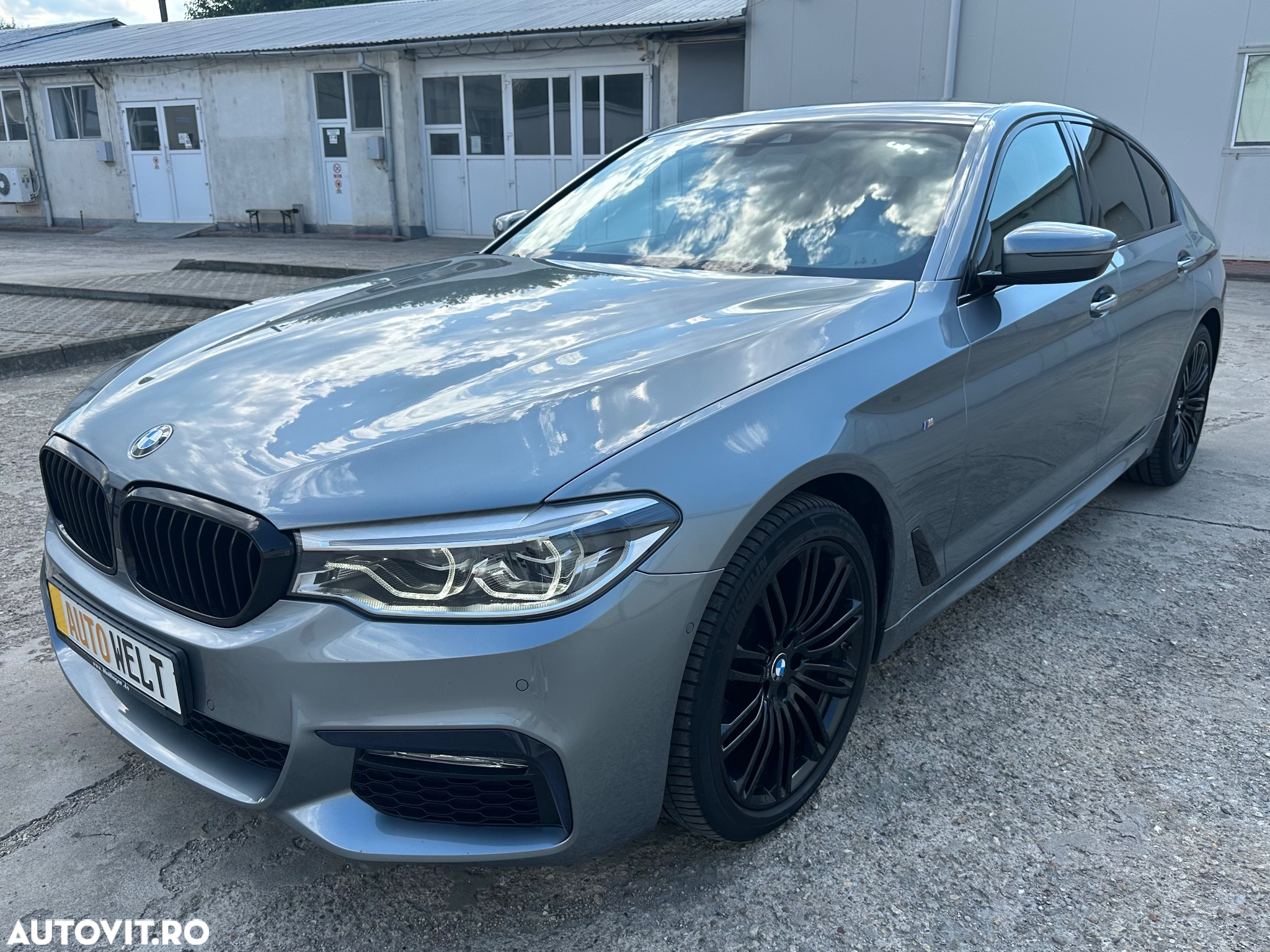 BMW Seria 5 525d Aut. - 4