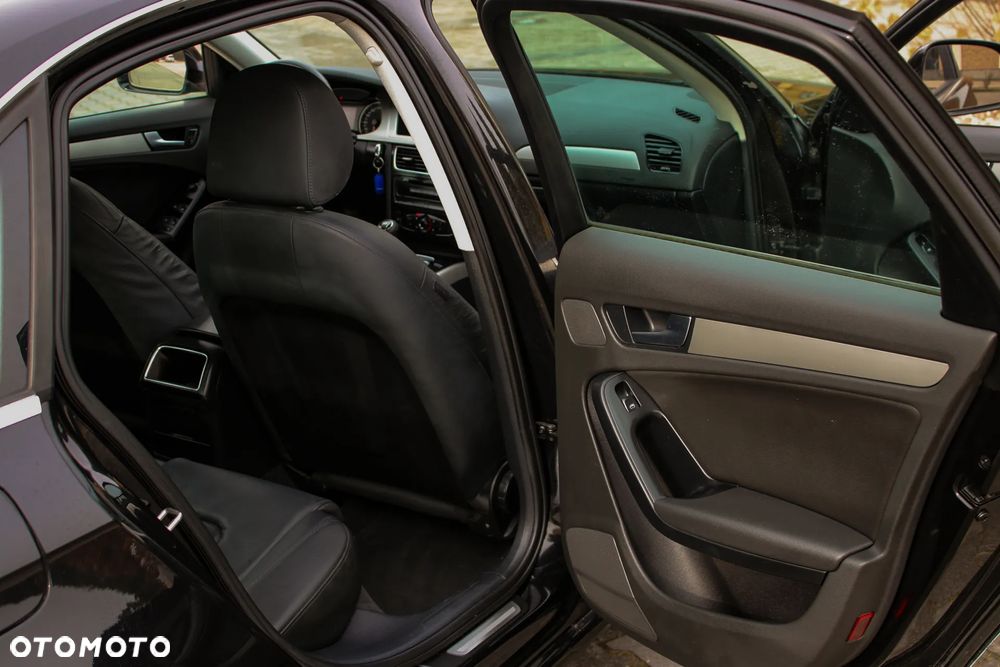 Audi A4 Limousine 2.0 TDI DPF Attraction - 23