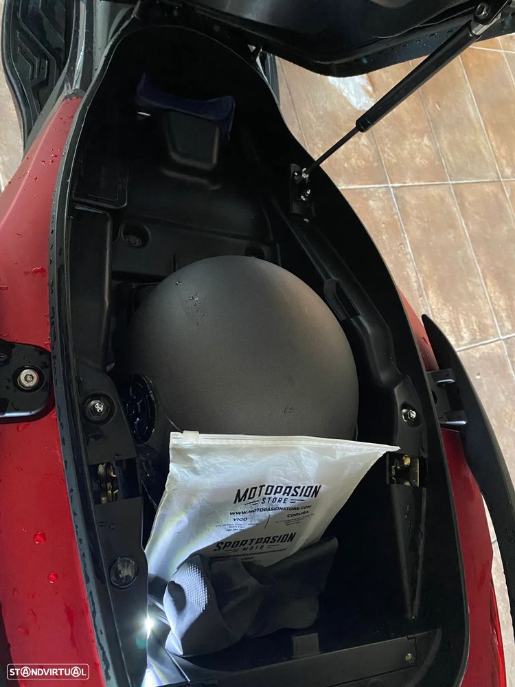 Kymco Super SuperDink 350i - 5