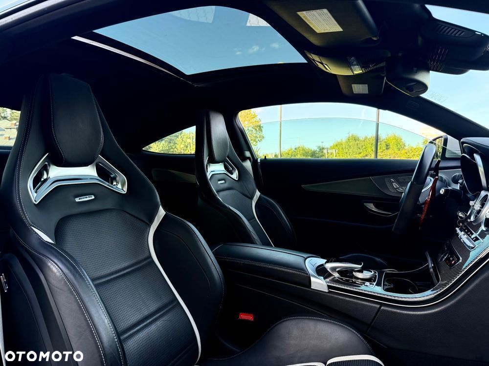Mercedes-Benz Klasa C AMG 63 S - 12