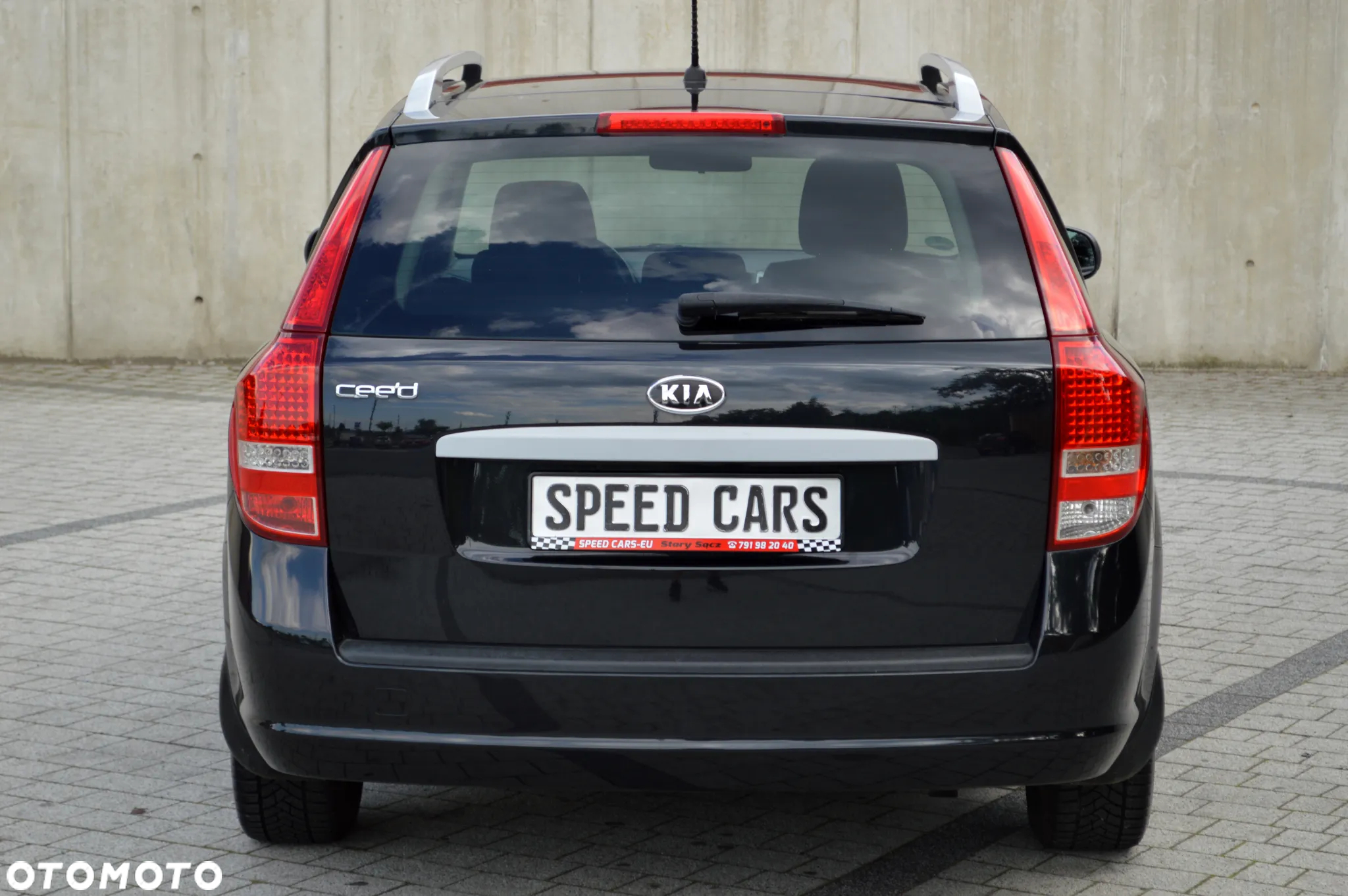 Kia Ceed - 5