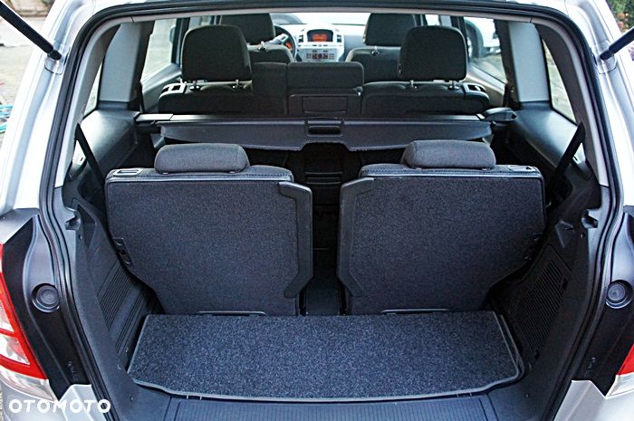 Opel Zafira 1.8 Selection - 6
