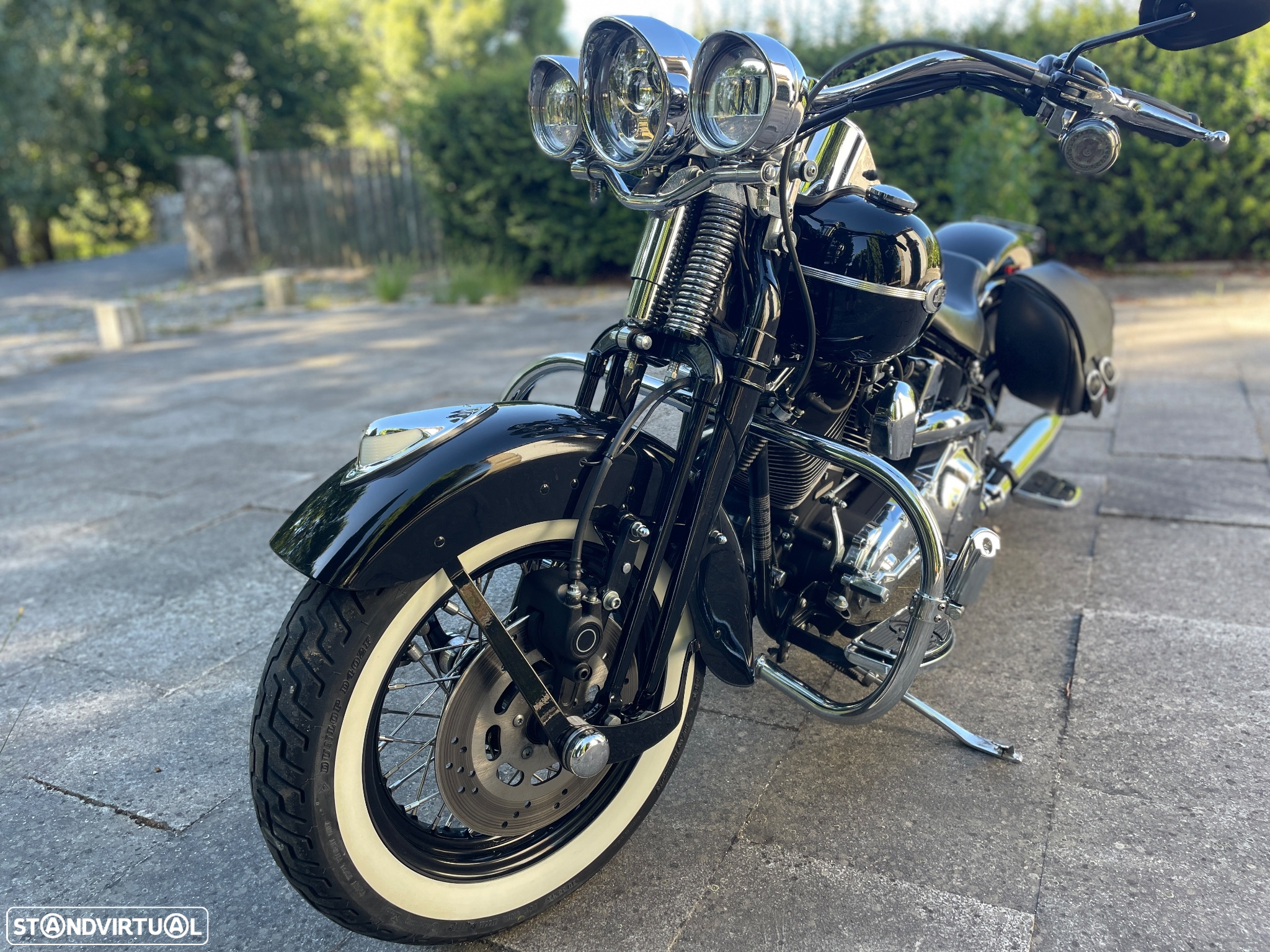 Harley-Davidson FLSTS Springer - 3