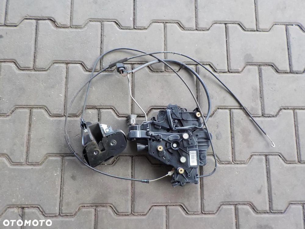 VW T5 ZAMEK DRZWI ODSUWANYCH BOCZNYCH 7H0843654DG - 1