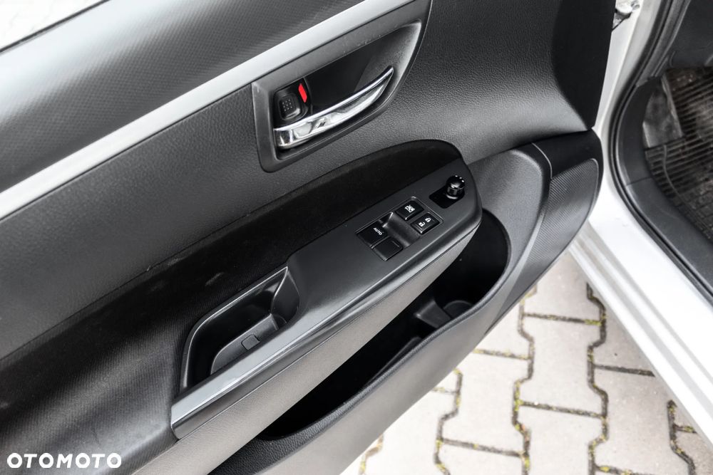 Suzuki Swift 1.2 Premium - 14