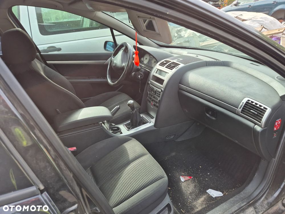 PEUGEOT 407 SM 2.0 HDI Części , maska, zderzak, lampy, błotnik, alternator - 3