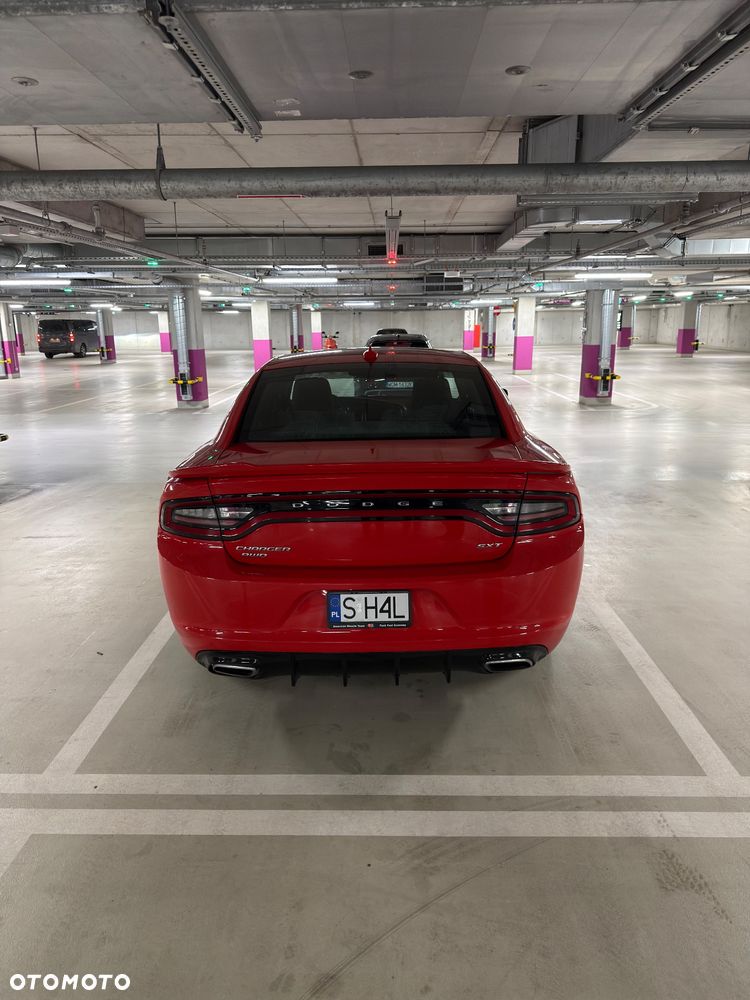 Dodge Charger - 3