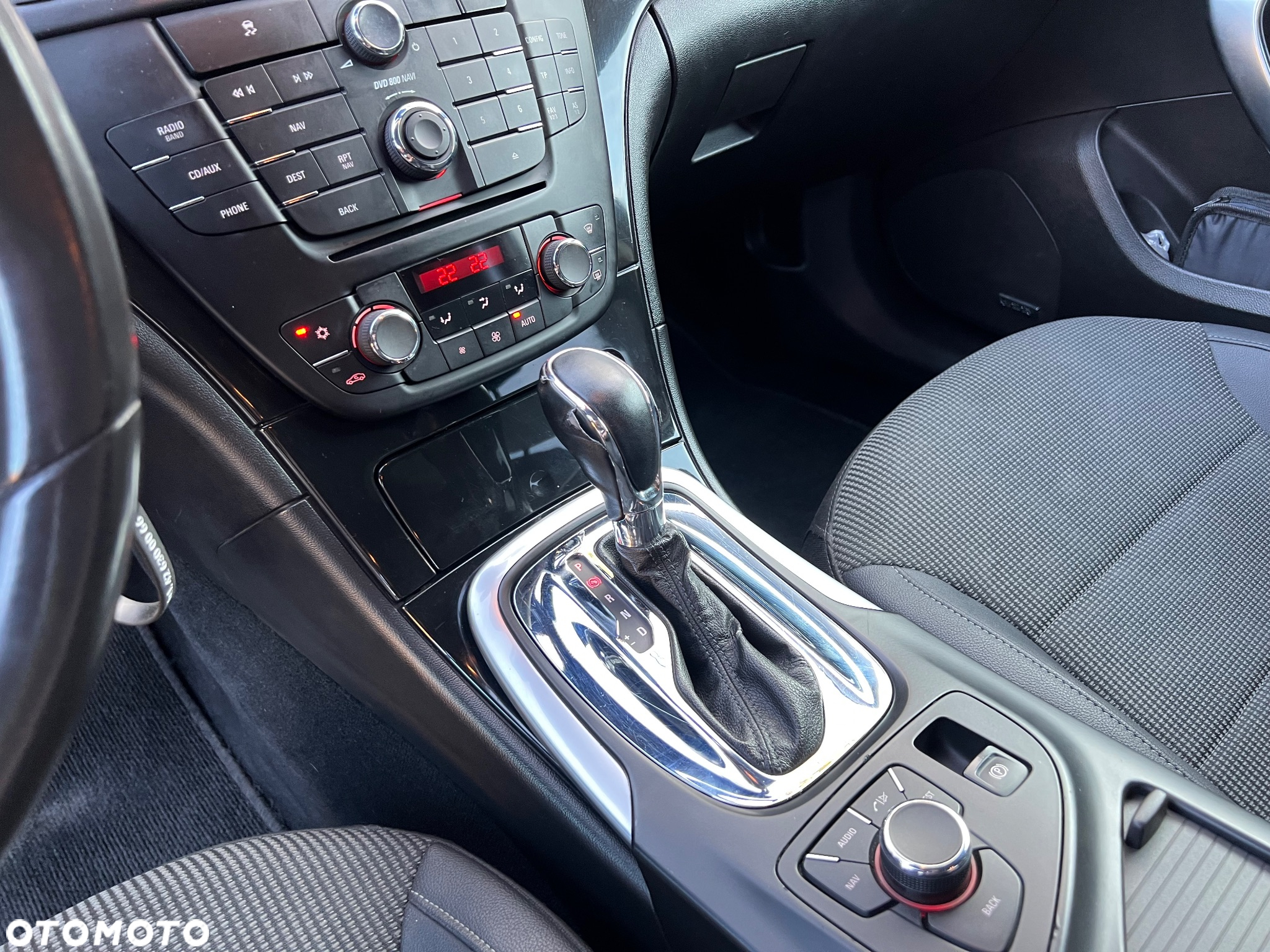 Opel Insignia 2.0 CDTI automatik Cosmo - 31