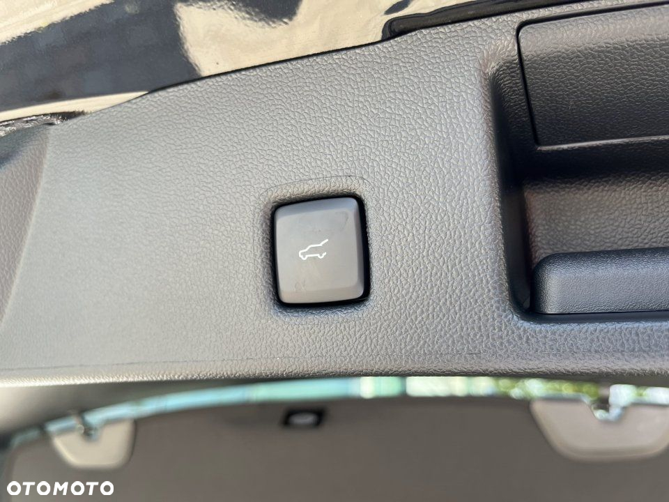 Ford Kuga - 16