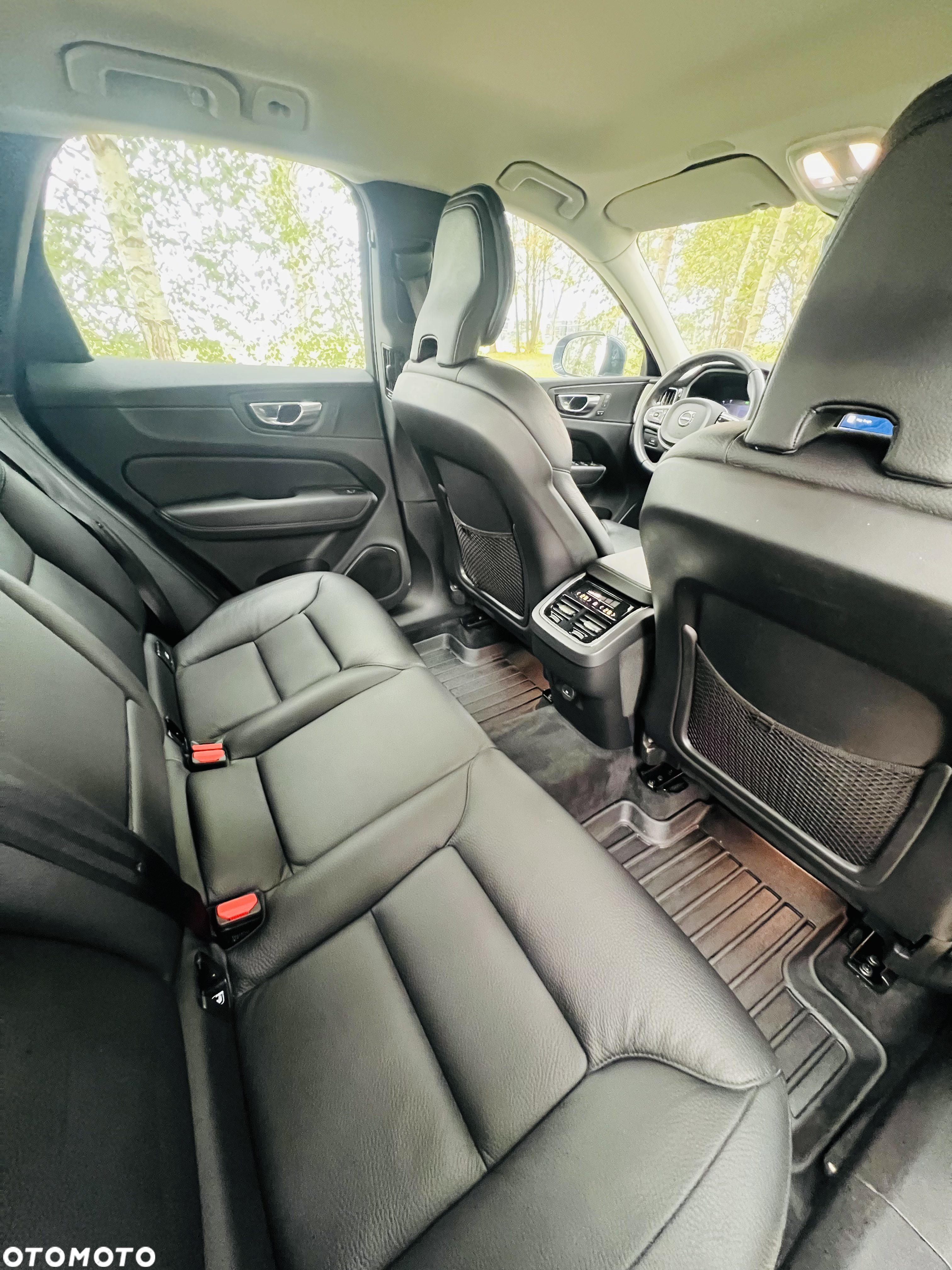 Volvo XC 60 - 8