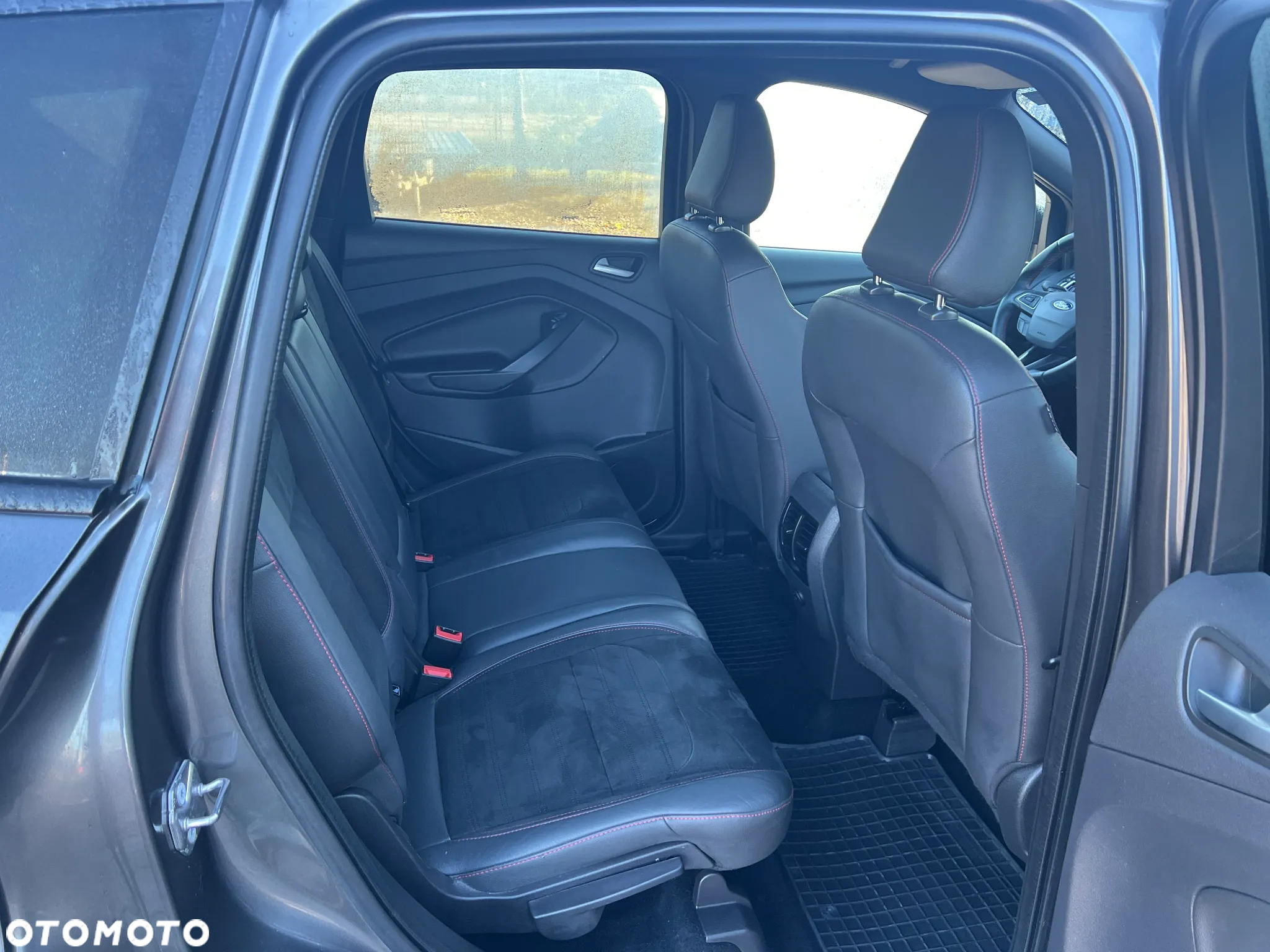 Ford Kuga 1.5 EcoBoost 4x4 ST-Line - 22