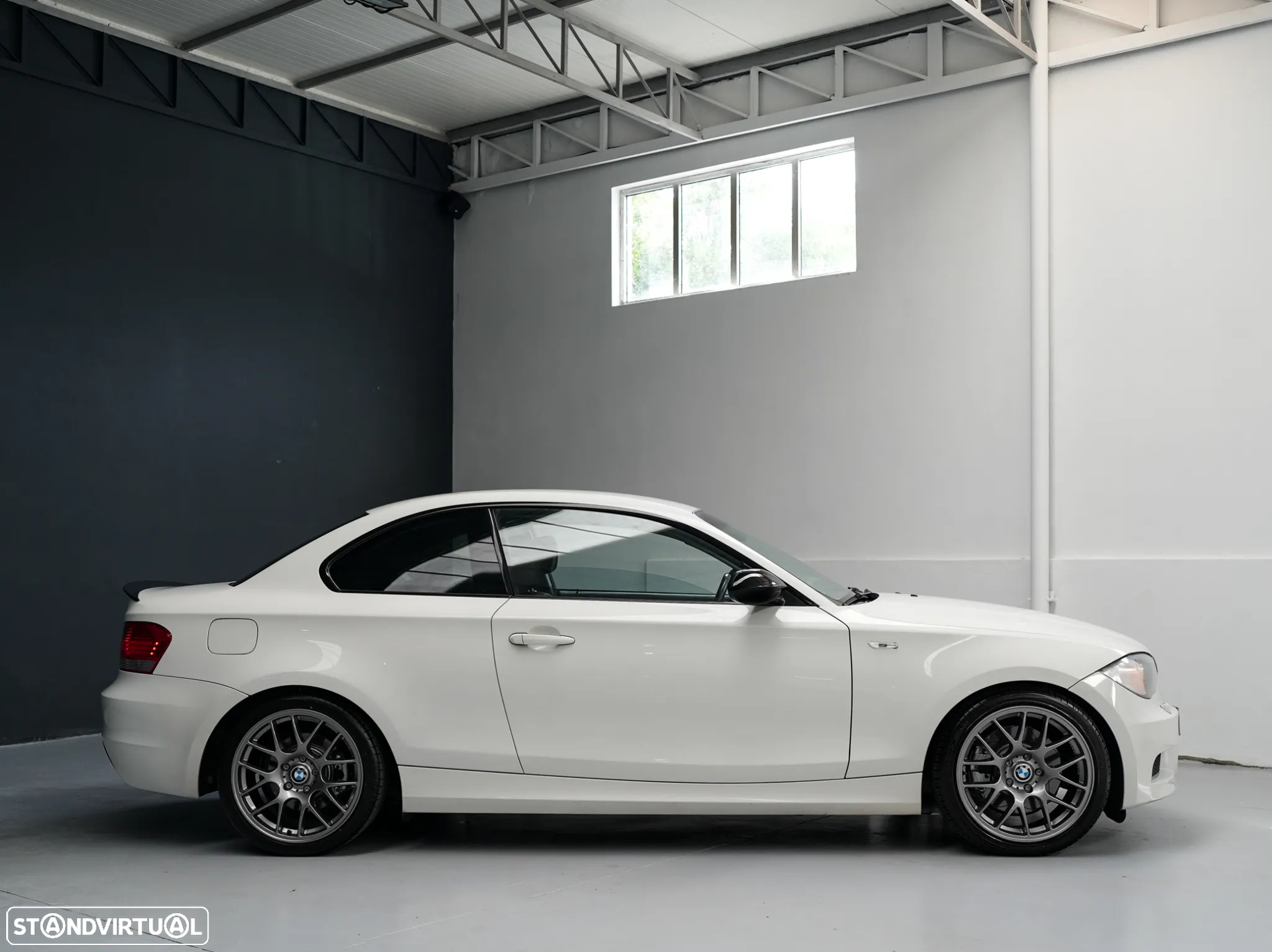 BMW 123 d Coupe - 13