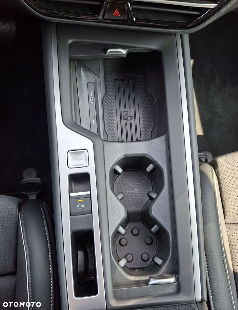 Volkswagen Passat - 26