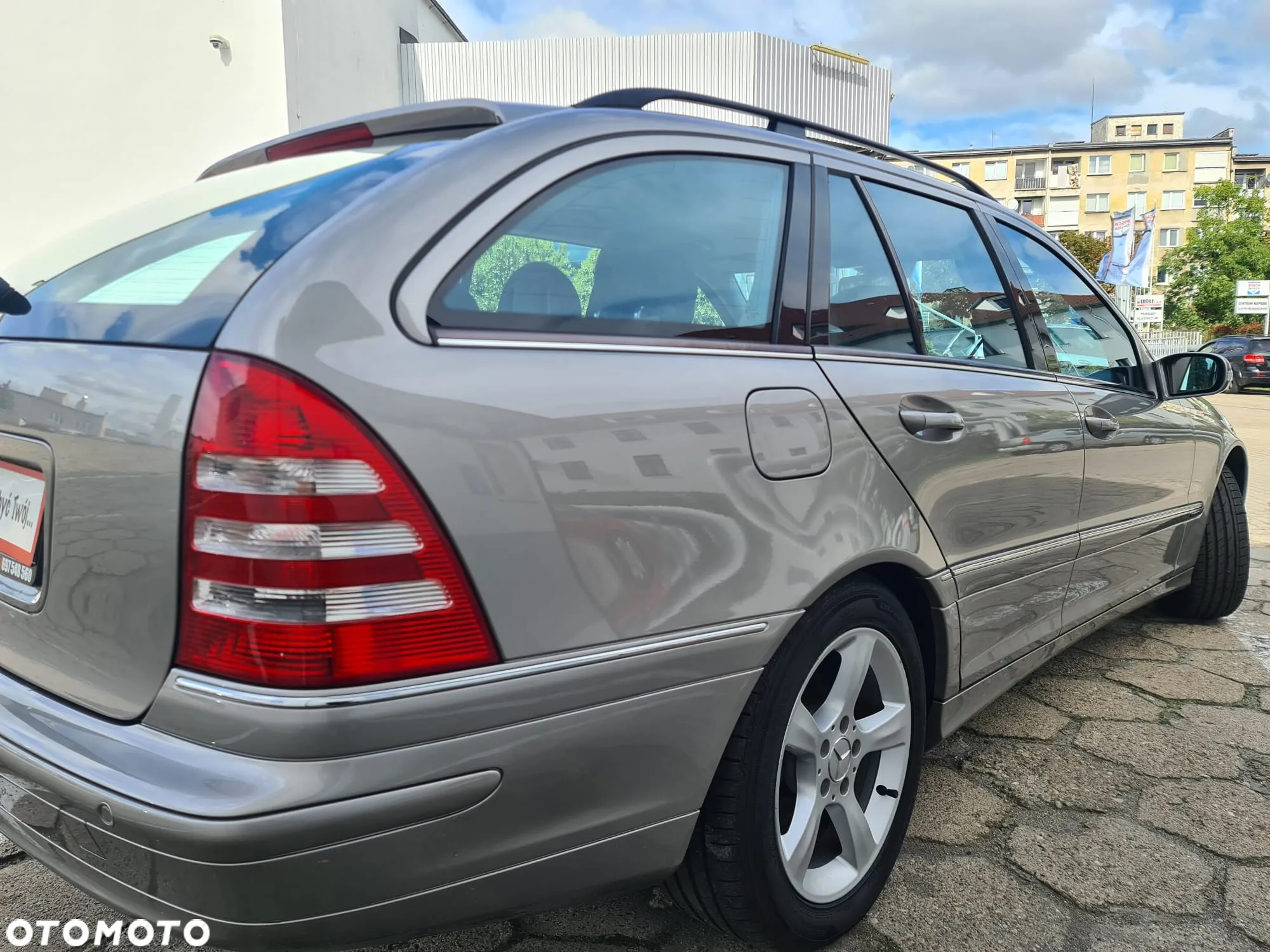 Mercedes-Benz Klasa C 180 T Kompressor Avantgarde - 13