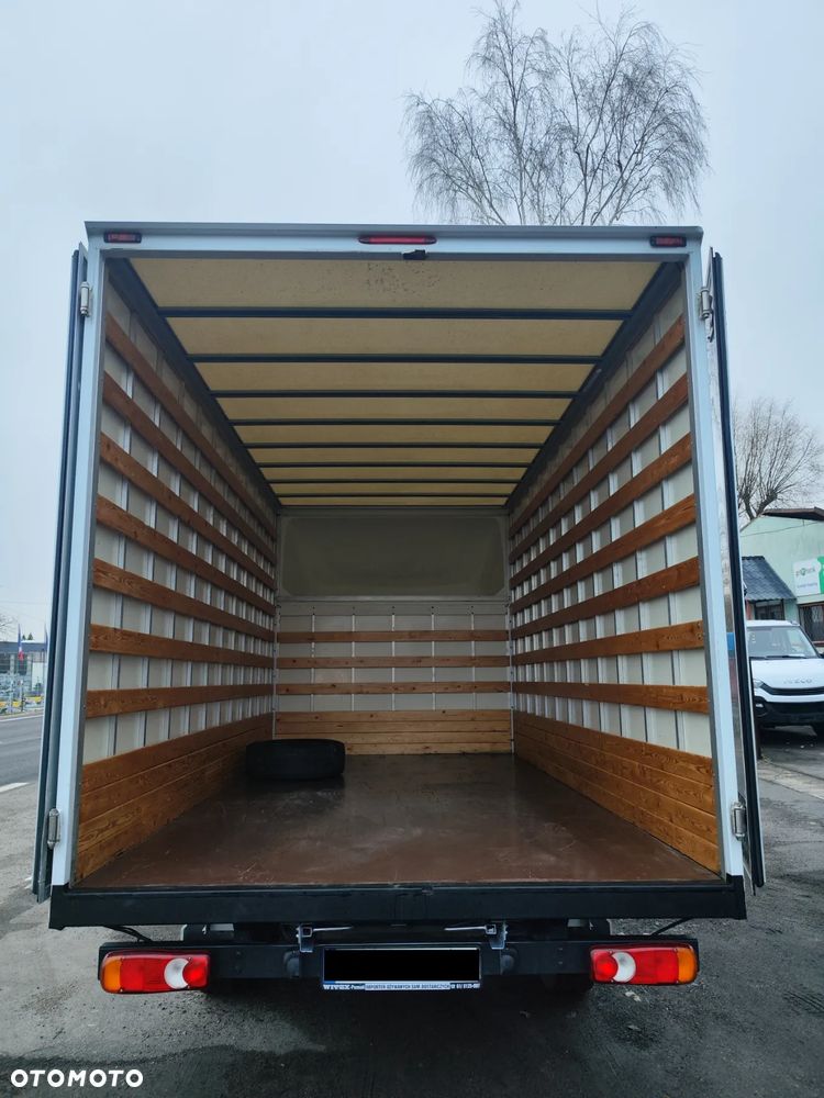 Opel Movano - 8