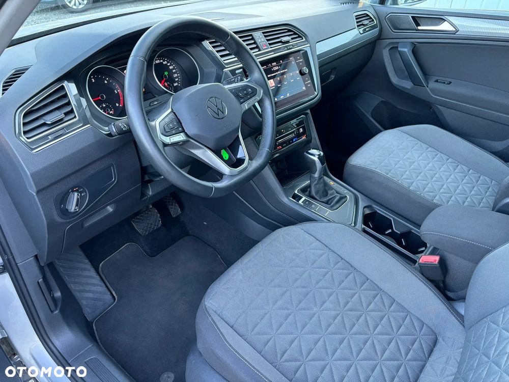 Volkswagen Tiguan 2.0 TDI SCR DSG IQ.DRIVE - 11