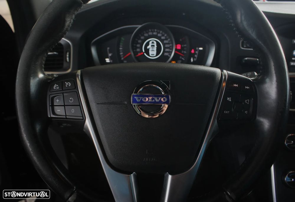 Volvo V60 1.6 D2 Momentum Eco Powershift - 29