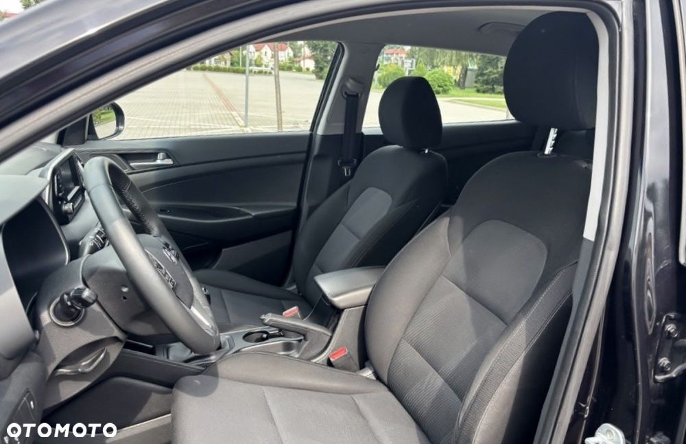 Hyundai Tucson - 25