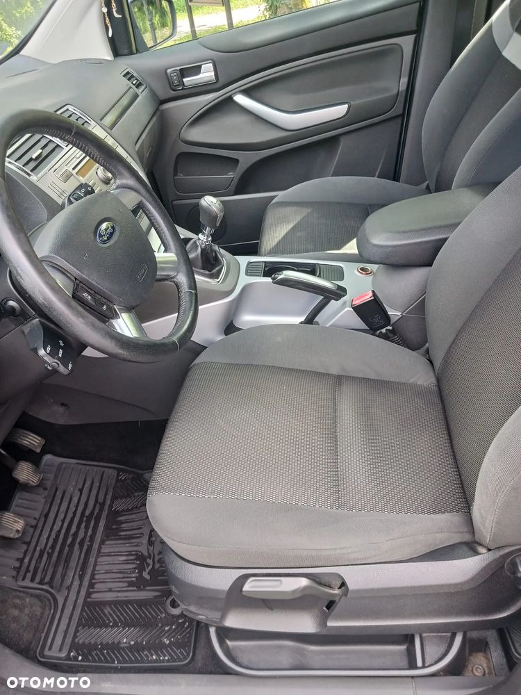 Ford Kuga 2.0 TDCi Trend - 2