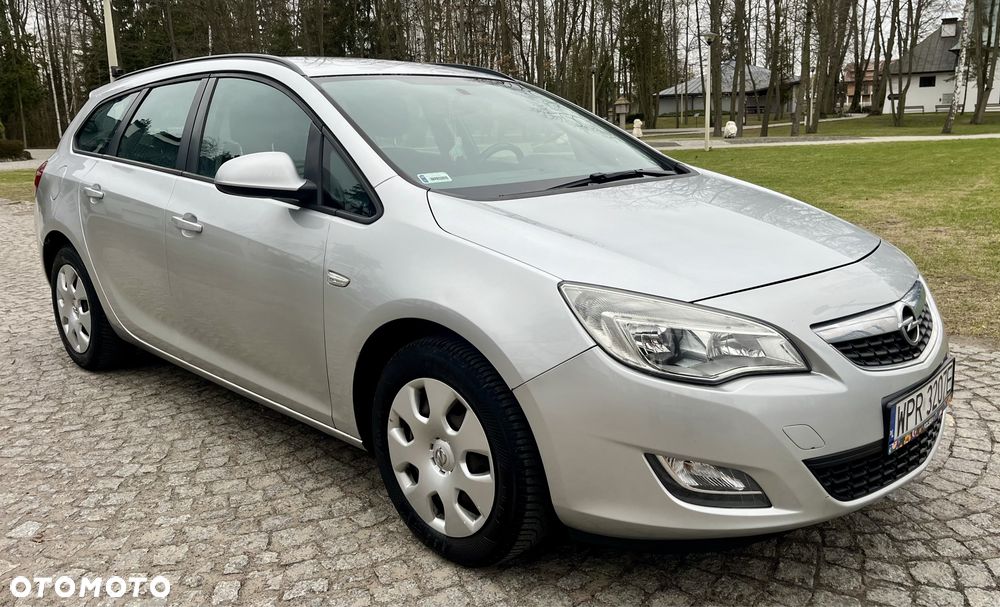 Opel Astra - 4