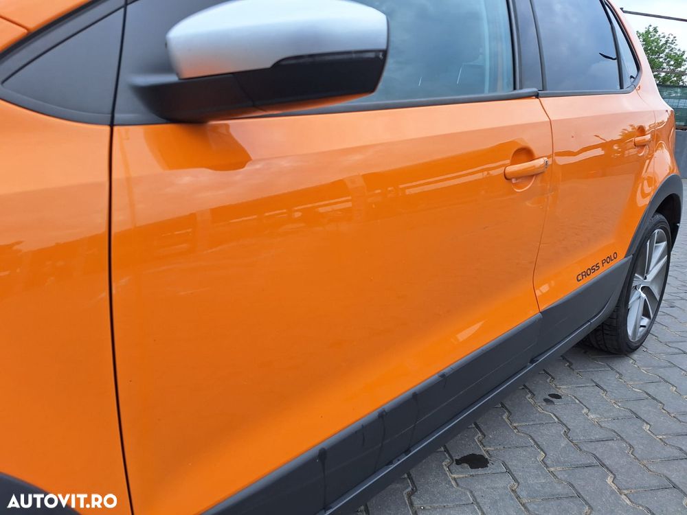Volkswagen Polo 1.2 TSI DSG Highline - 5