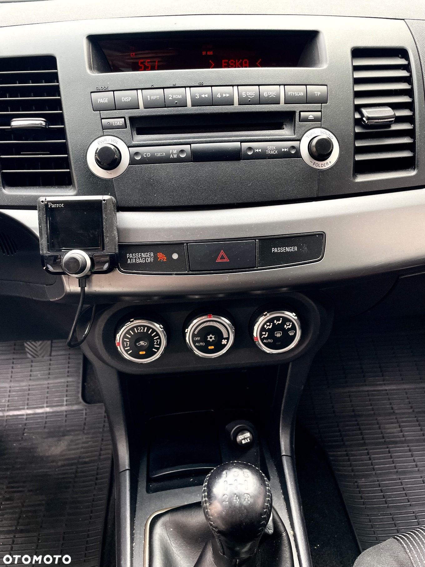 Mitsubishi Lancer 1.8 Intense - 10