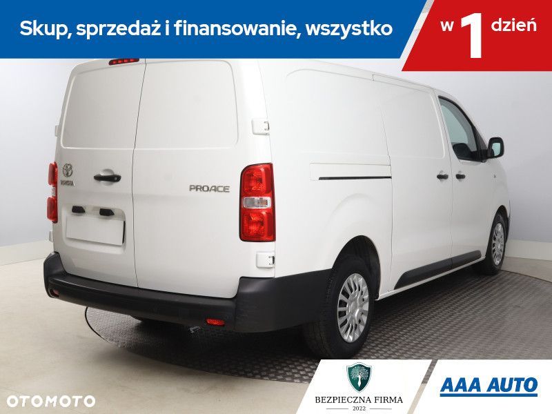 Toyota proace - 7