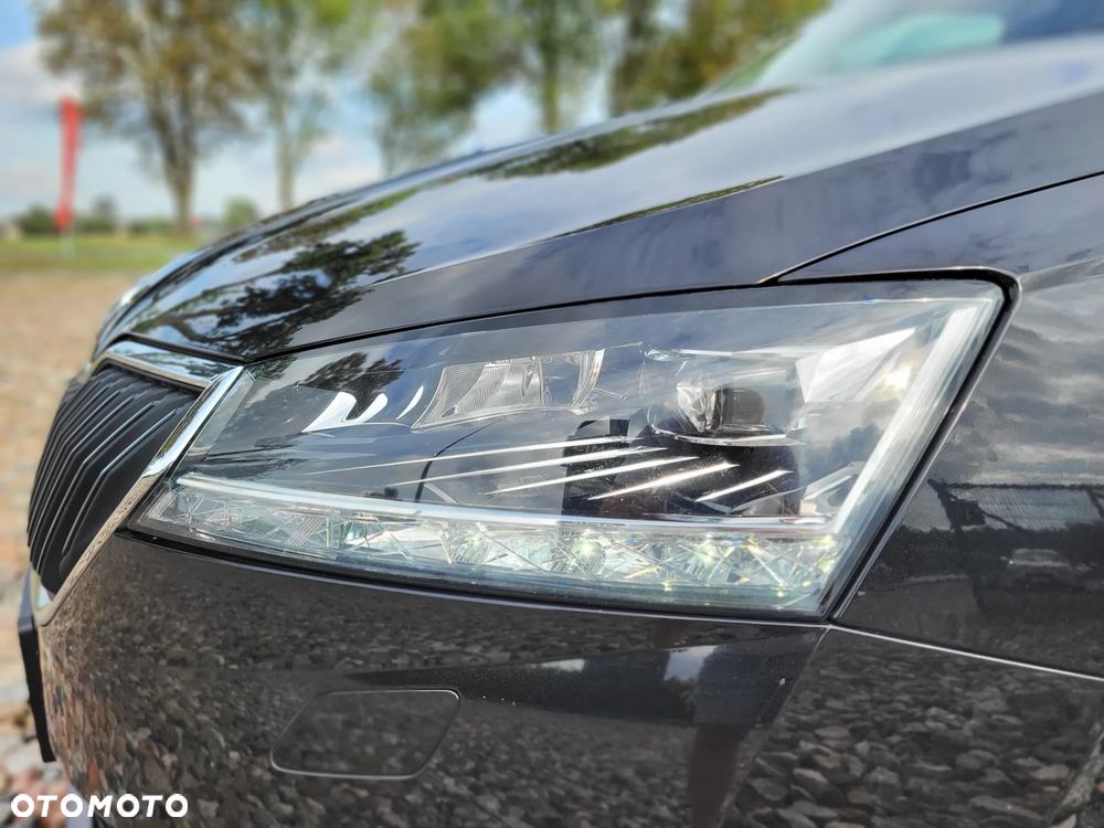 Skoda Fabia 1.0 TSI Ambition - 10