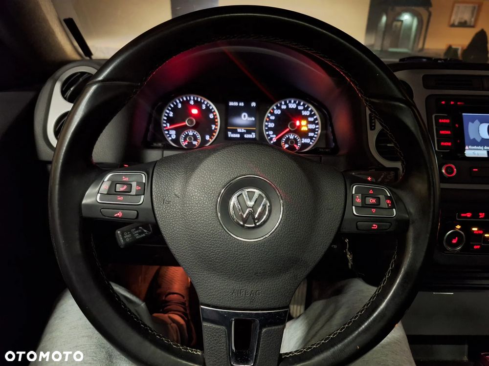 Volkswagen Tiguan - 20