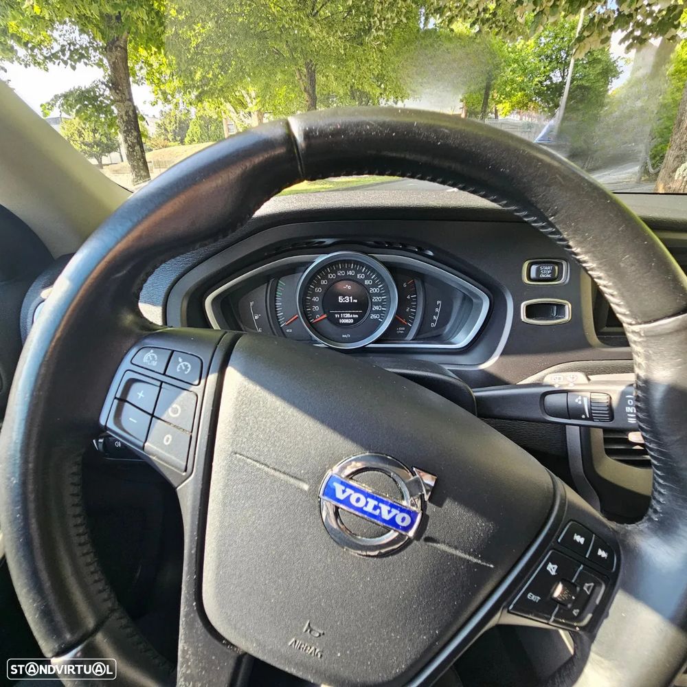 Volvo V40 1.6 D2 Kinetic Powershift Eco - 38