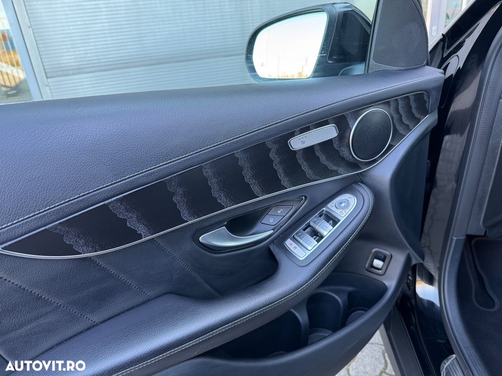 Mercedes-Benz GLC Coupe 200 4Matic 9G-TRONIC AMG Line Plus - 19