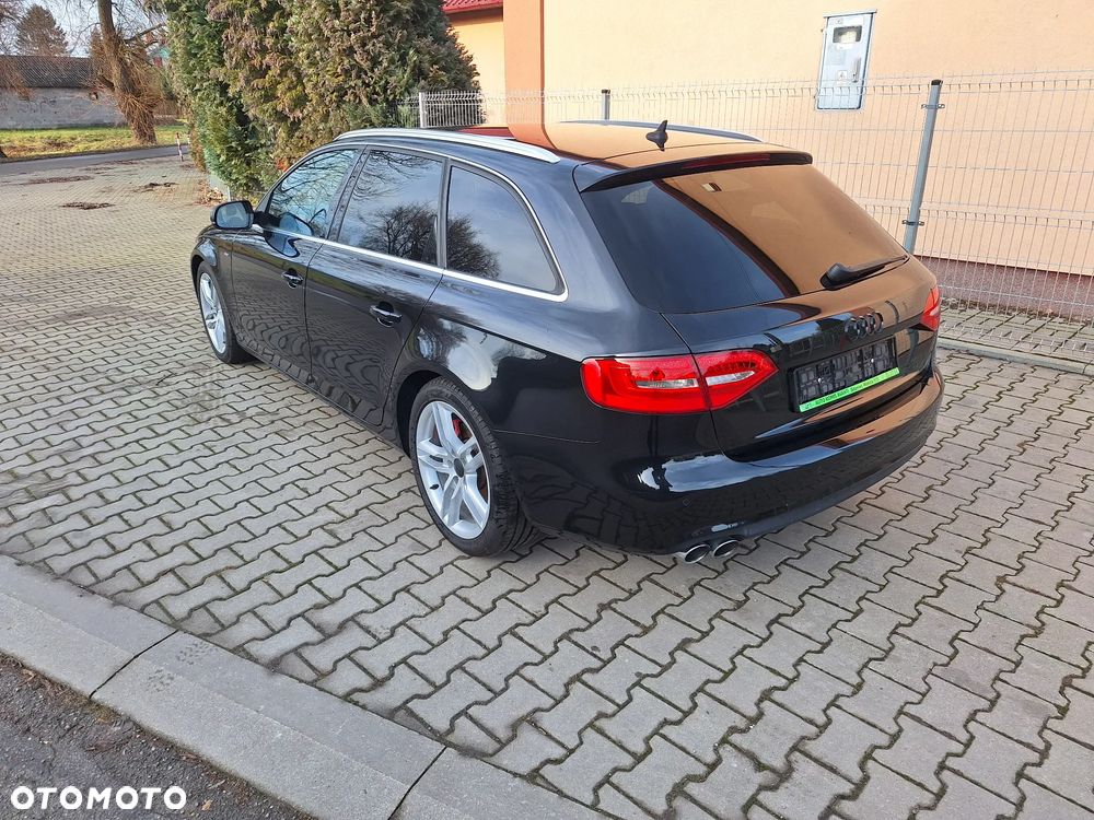 Audi A4 Avant - 11