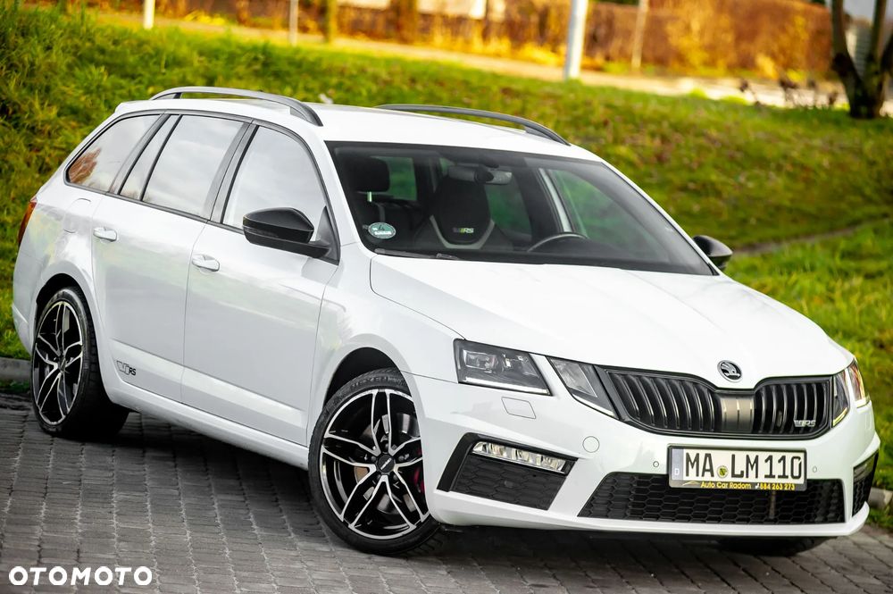 Skoda Octavia 2.0 TSI DSG RS 230 - 10