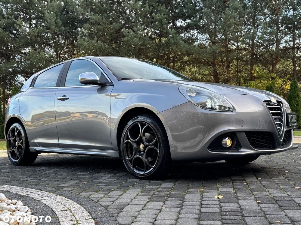 Alfa Romeo Giulietta ver-1-4-tb-sport - 12
