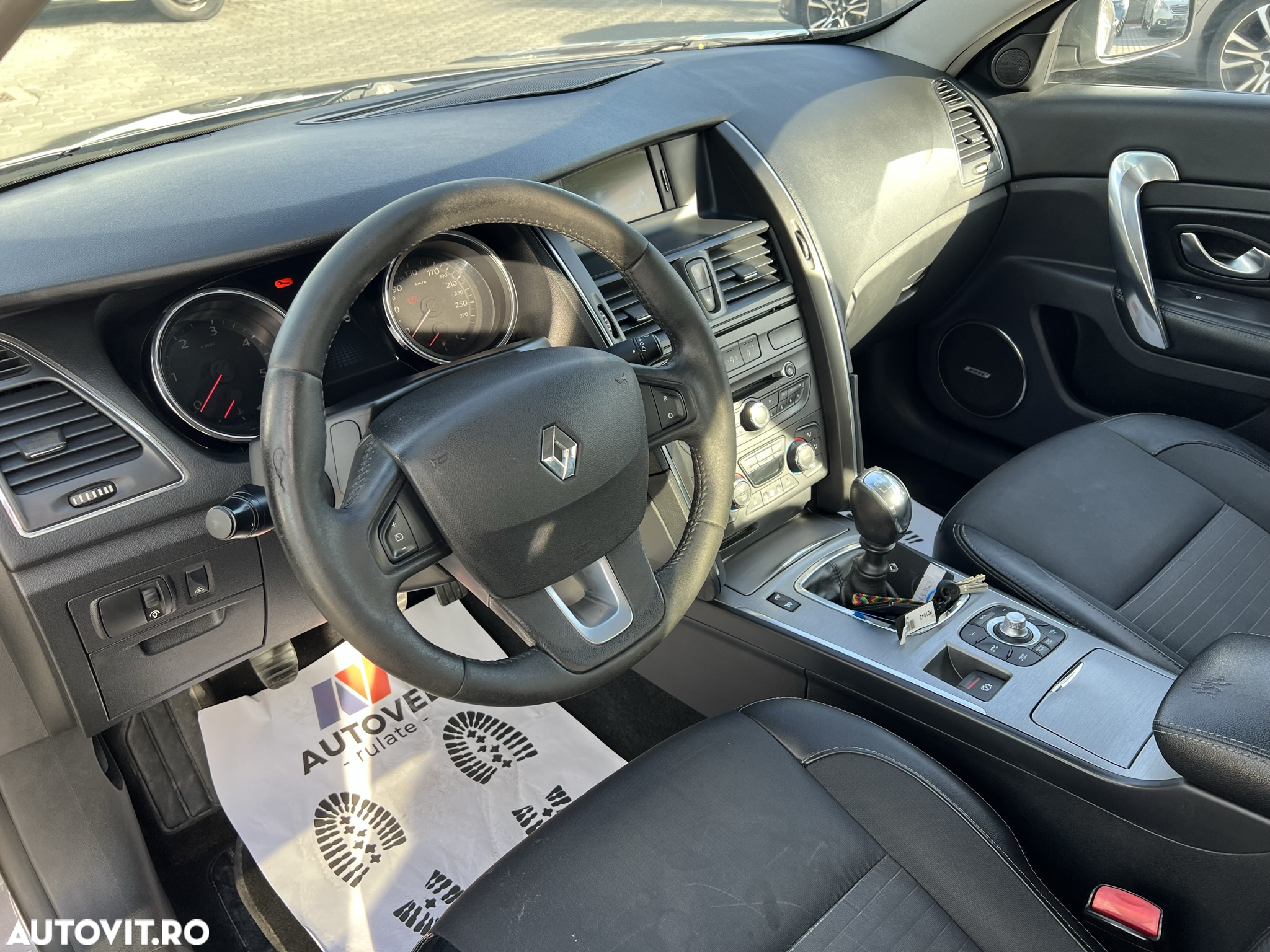 Renault Latitude 2.0 dCi Privilege - 9