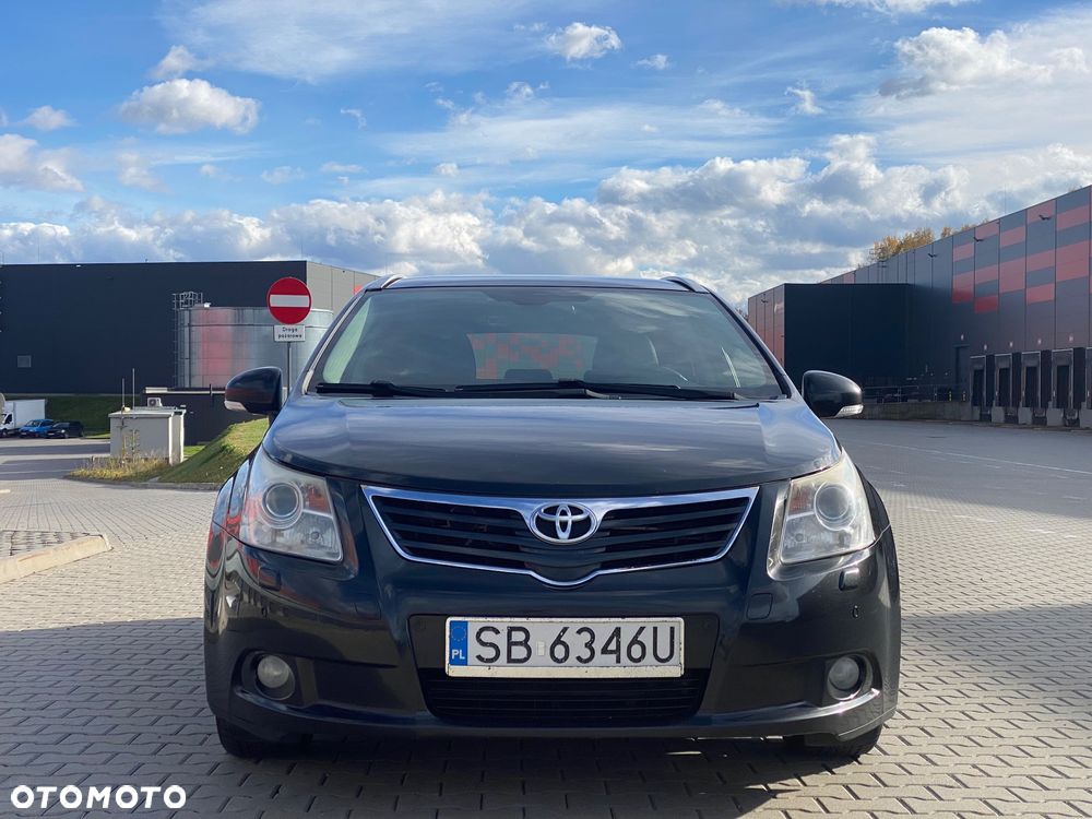 Toyota Avensis 2.2 D-4D Prestige - 2